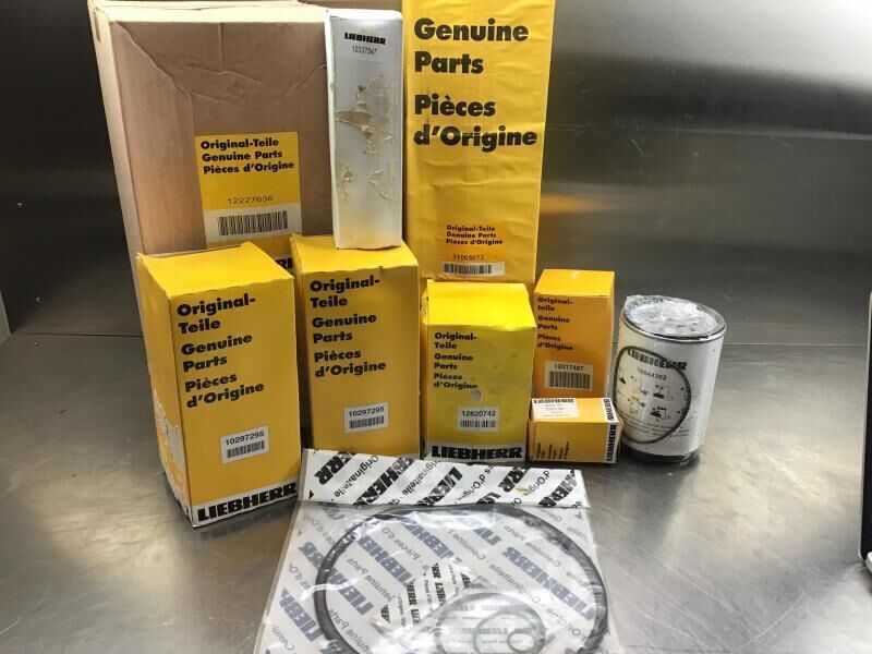 Liebherr Service Kit 500 hours R906/R916/R926 - Rezerves daļa: foto 1 Liebherr Service Kit 500 hours R906/R916/R926 - Rezerves daļa: foto 1