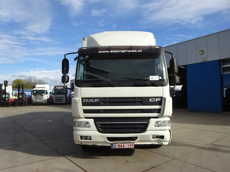 DAF CF 65.250 Closed Box / Euro 5 / Dhollandia - Kravas automašīna ar slēgto virsbūvi: foto 2 DAF CF 65.250 Closed Box / Euro 5 / Dhollandia - Kravas automašīna ar slēgto virsbūvi: foto 2