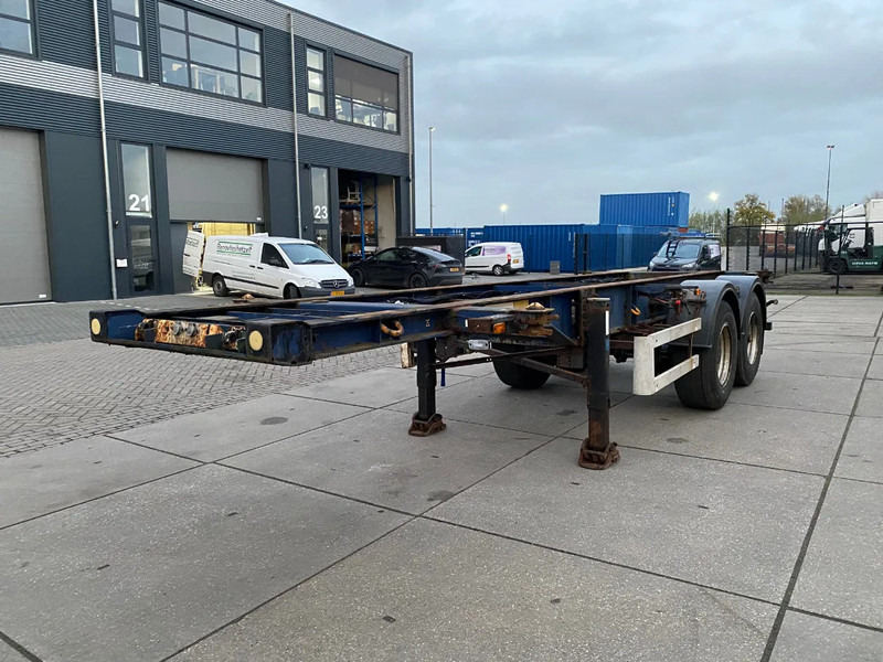 Krone SZF18 / 20 FT Container Chassis / SAF - Puspiekabe noņemamā virsbūve/ Konteineru vedējs: foto 4 Krone SZF18 / 20 FT Container Chassis / SAF - Puspiekabe noņemamā virsbūve/ Konteineru vedējs: foto 4