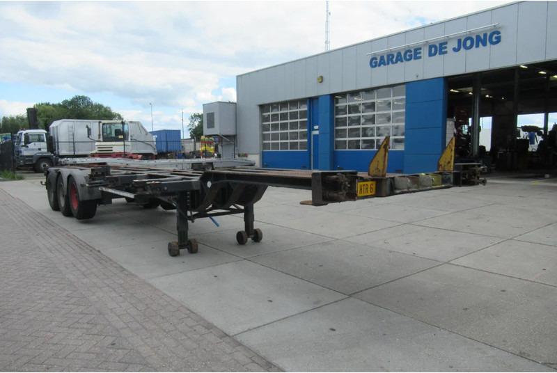 Renders Container Chassis / Extendable on rear / BPW + drum - Puspiekabe noņemamā virsbūve/ Konteineru vedējs: foto 4 Renders Container Chassis / Extendable on rear / BPW + drum - Puspiekabe noņemamā virsbūve/ Konteineru vedējs: foto 4