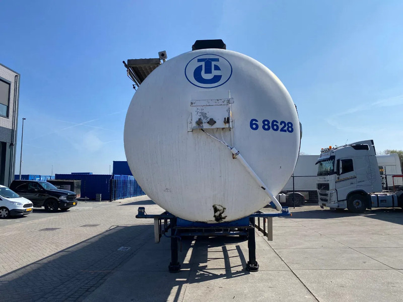 Van Hool Tank / Inox / 3 compartments / 30000 LT - Puspiekabe cisterna: foto 2 Van Hool Tank / Inox / 3 compartments / 30000 LT - Puspiekabe cisterna: foto 2