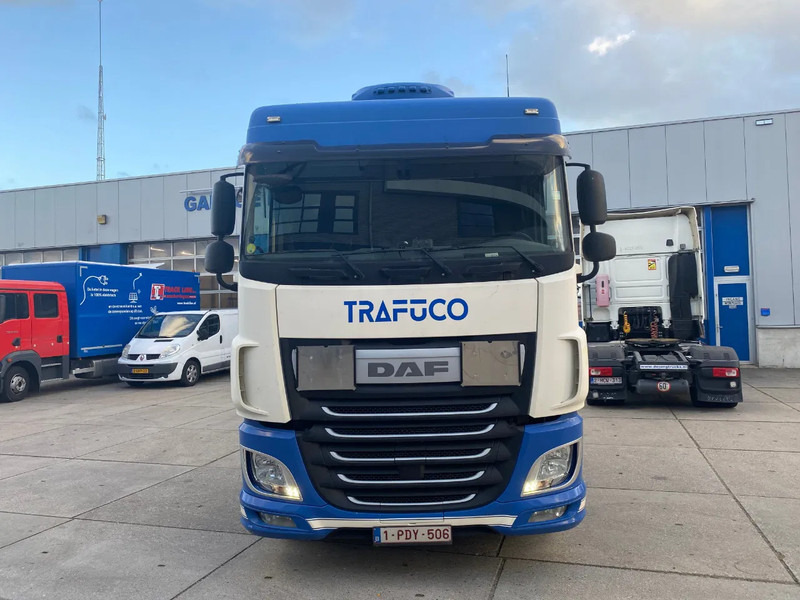 DAF XF 106.440 SC / ADR / Stand Airco / PTO - Vilcējs: foto 2 DAF XF 106.440 SC / ADR / Stand Airco / PTO - Vilcējs: foto 2