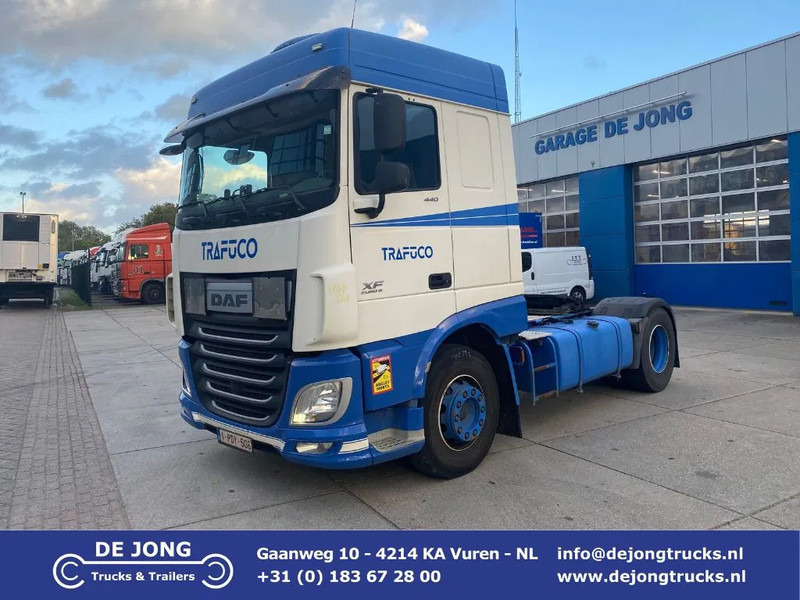 DAF XF 106.440 SC / ADR / Stand Airco / PTO - Vilcējs: foto 1 DAF XF 106.440 SC / ADR / Stand Airco / PTO - Vilcējs: foto 1
