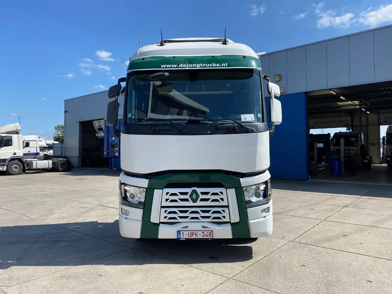 Renault T520 Comfort / 6x2/4 / Steering Axle / Hub Reduction / 290.235 km - Vilcējs: foto 2 Renault T520 Comfort / 6x2/4 / Steering Axle / Hub Reduction / 290.235 km - Vilcējs: foto 2