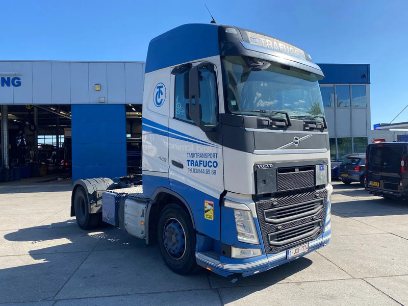 Volvo FH 13.420 Globetrotter / ADR / Stand Airco - Vilcējs: foto 3 Volvo FH 13.420 Globetrotter / ADR / Stand Airco - Vilcējs: foto 3