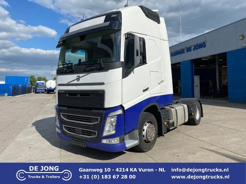 Volvo FH 13.500 Globetrotter XL / I-Park Cool / 2x Tank / Euro 6D - Vilcējs: foto 1 Volvo FH 13.500 Globetrotter XL / I-Park Cool / 2x Tank / Euro 6D - Vilcējs: foto 1