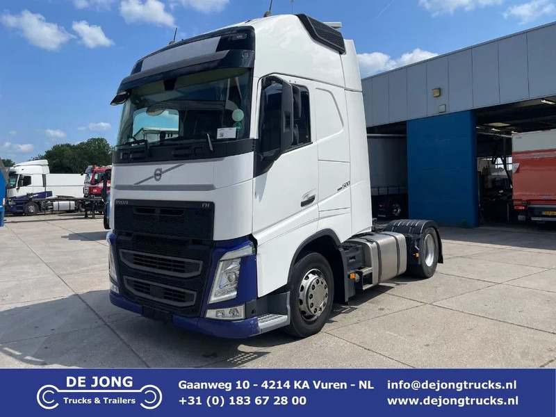 Volvo FH 13.500 Globetrotter XL / I-parkCool / 2x Tank - Vilcējs: foto 1 Volvo FH 13.500 Globetrotter XL / I-parkCool / 2x Tank - Vilcējs: foto 1