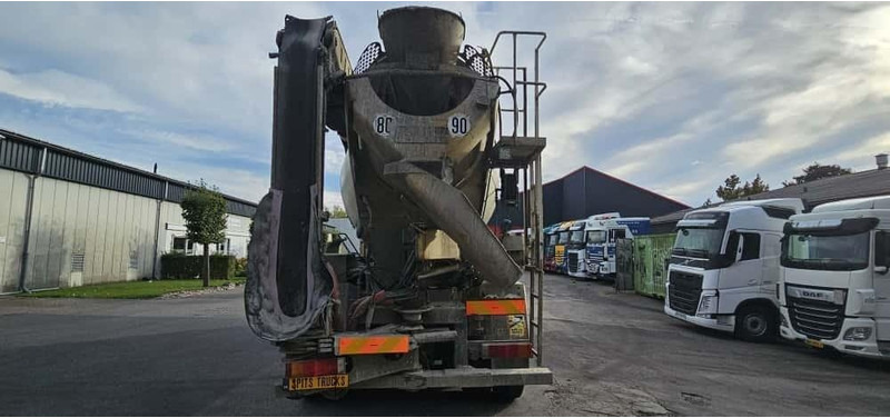 DAF FAD CF-85 Mixer + Manuel + 9M3 - Betonvedējs: foto 5 DAF FAD CF-85 Mixer + Manuel + 9M3 - Betonvedējs: foto 5