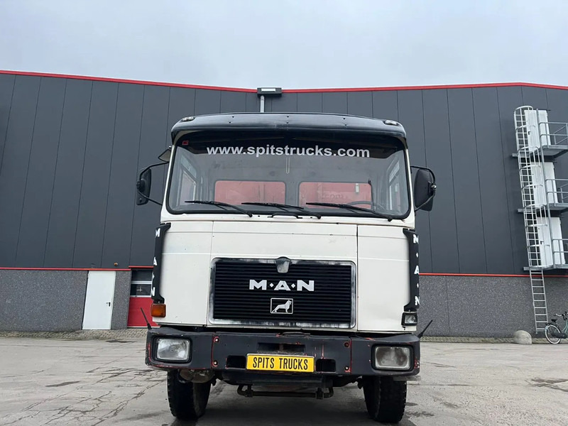 MAN 26.321 Manual + FULL STEEL 6x4) - Bortu kravas automašīna/ Platforma: foto 2 MAN 26.321 Manual + FULL STEEL 6x4) - Bortu kravas automašīna/ Platforma: foto 2