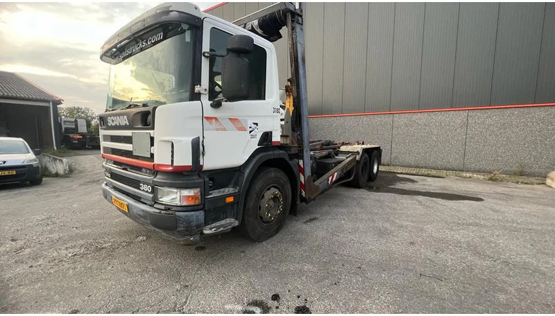 Scania P114-380 Manual + FULL STEEL - Konteineru vedējs/ Kravas automašīna ar noņemamā virsbūve: foto 1 Scania P114-380 Manual + FULL STEEL - Konteineru vedējs/ Kravas automašīna ar noņemamā virsbūve: foto 1
