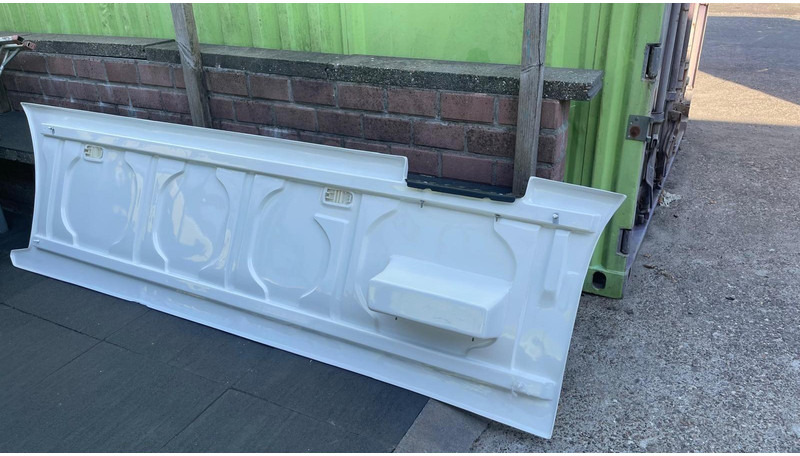 Scania Side Skirt Scania zijskirts - Aerodinamika/ Spoileris - Kravas automašīna: foto 5 Scania Side Skirt Scania zijskirts - Aerodinamika/ Spoileris - Kravas automašīna: foto 5