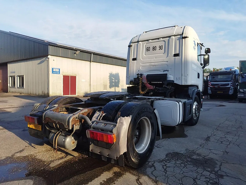 Scania P114-380 Manual + Retarder - Vilcējs: foto 4 Scania P114-380 Manual + Retarder - Vilcējs: foto 4