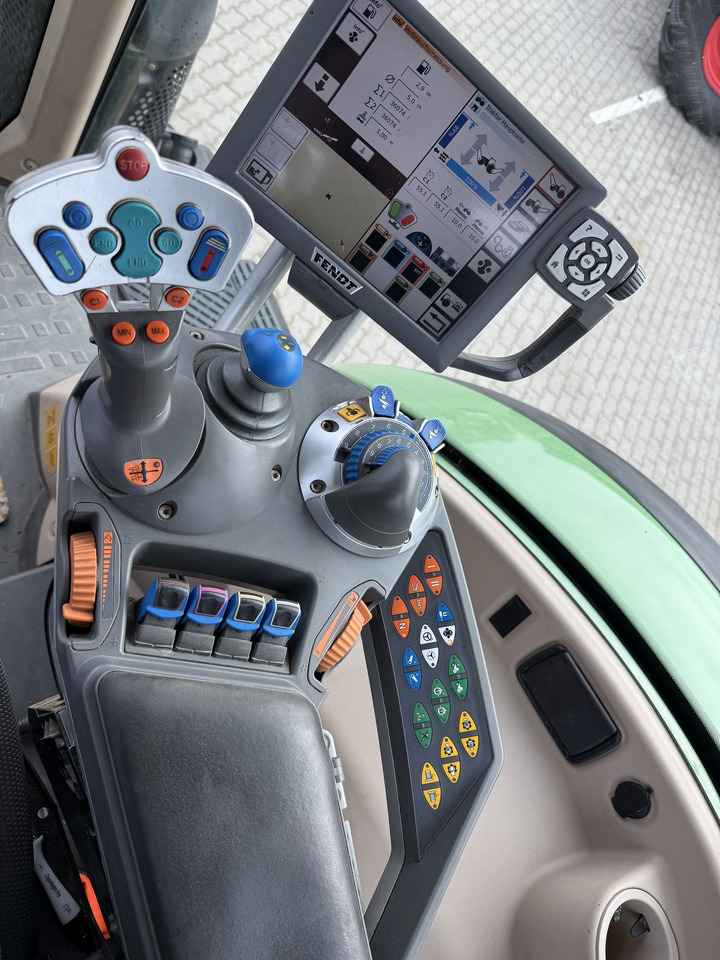 Traktors Fendt 722 Vario: foto 6