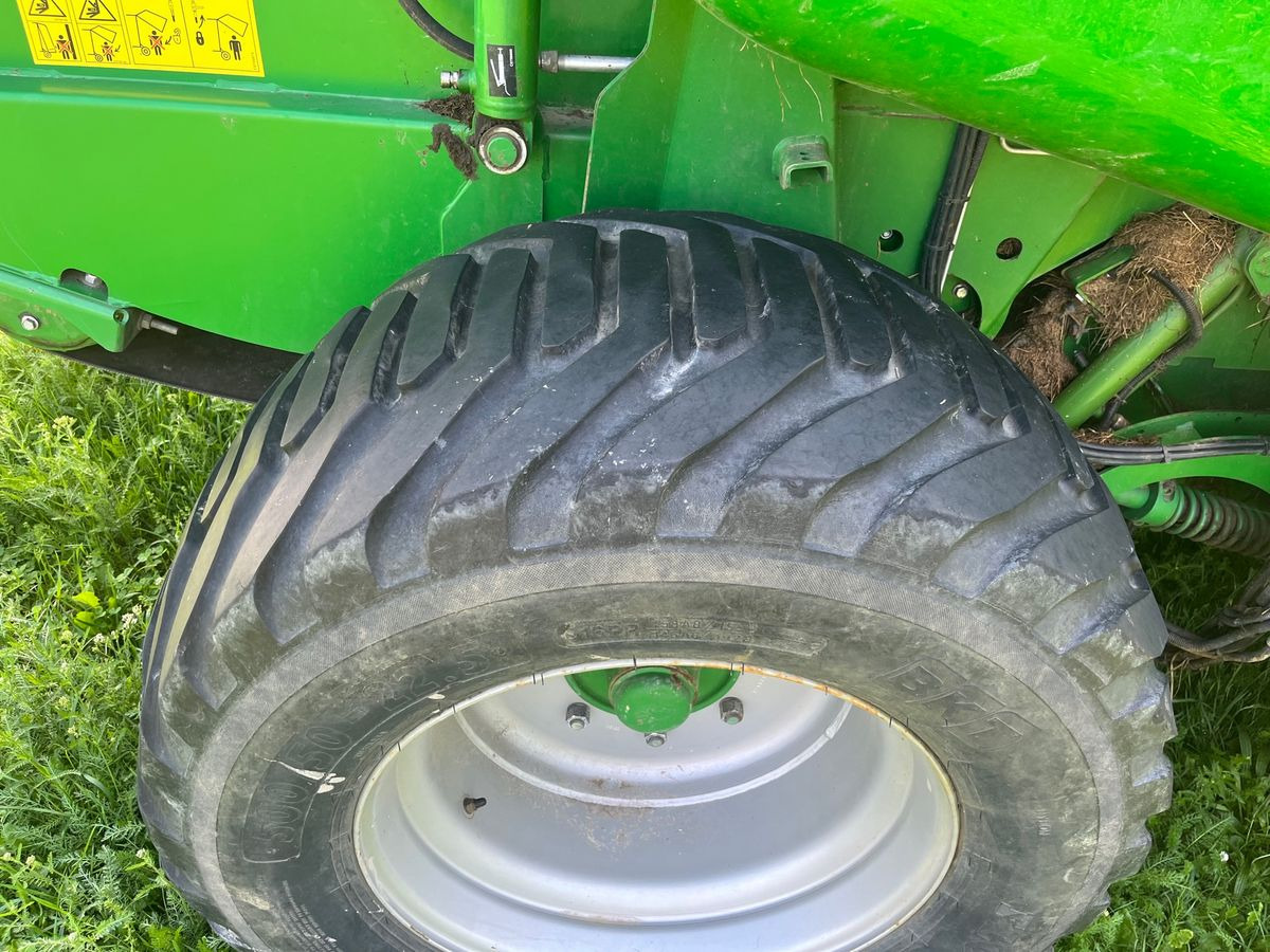 McHale V660 - Rituļu prese: foto 5 McHale V660 - Rituļu prese: foto 5