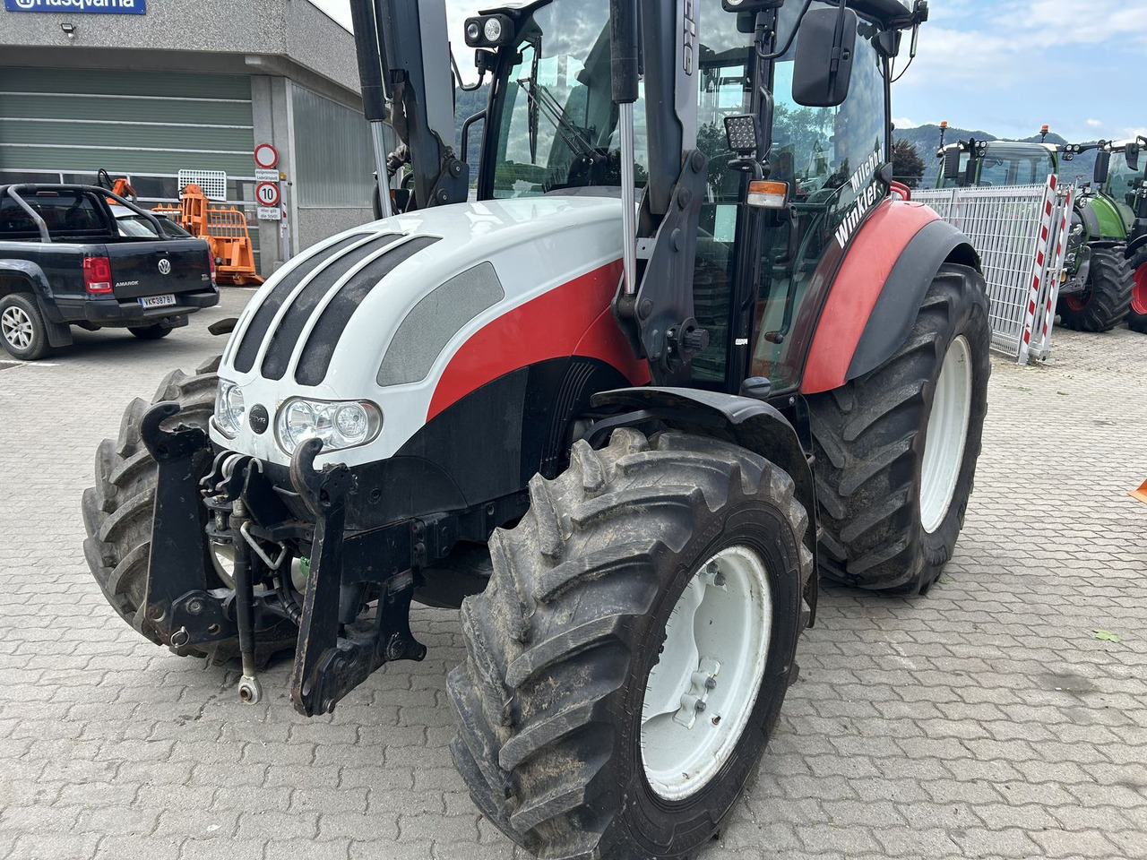 Steyr 4105 Kompakt ET Basis - Traktors: foto 5 Steyr 4105 Kompakt ET Basis - Traktors: foto 5