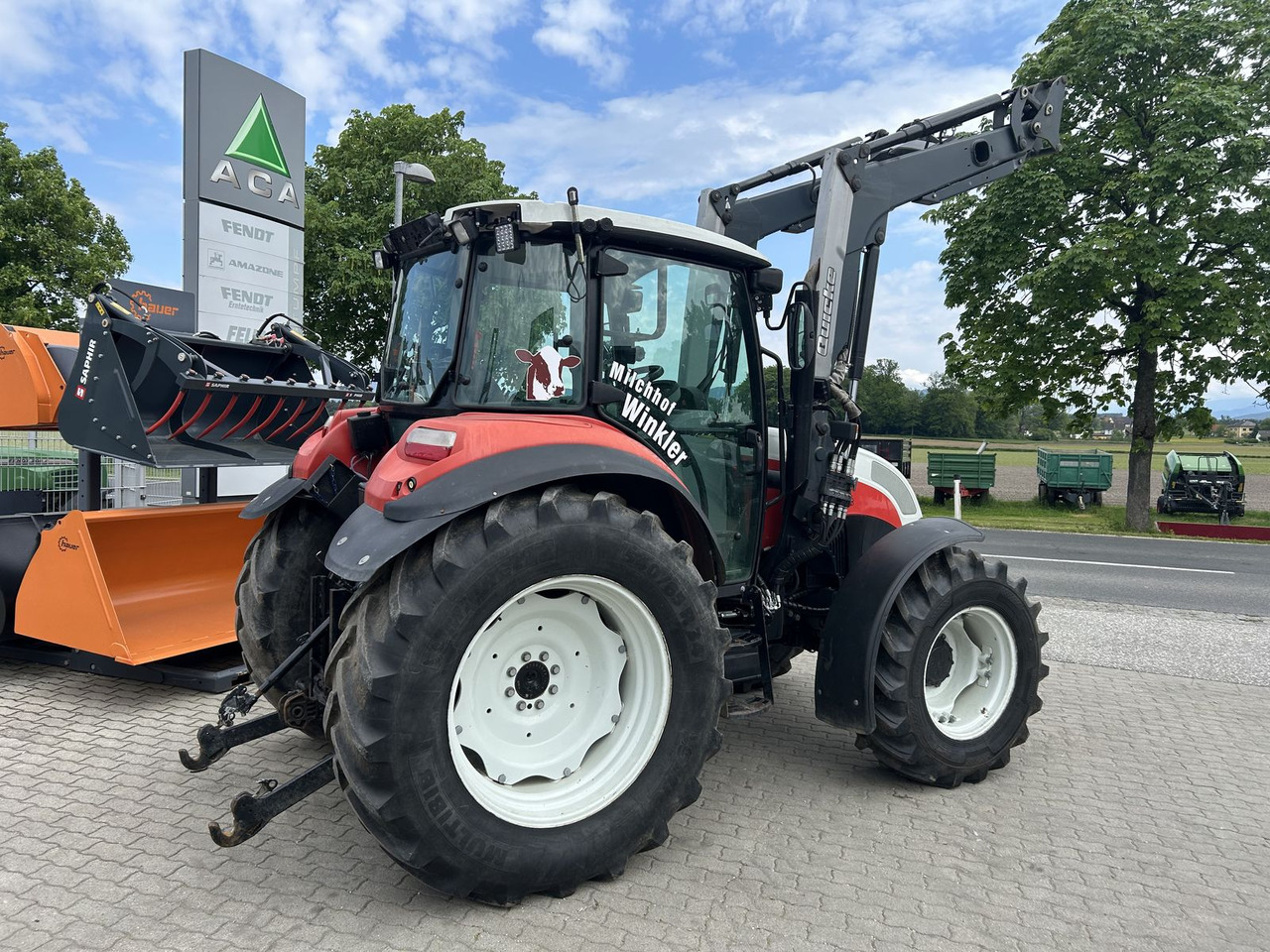 Steyr 4105 Kompakt ET Basis - Traktors: foto 2 Steyr 4105 Kompakt ET Basis - Traktors: foto 2