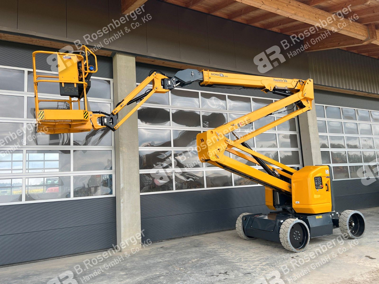 Haulotte Sigma 16 Pro Gelenkarbeitsbühne Arbeitsbühne - Autopacēlājs: foto 1 Haulotte Sigma 16 Pro Gelenkarbeitsbühne Arbeitsbühne - Autopacēlājs: foto 1