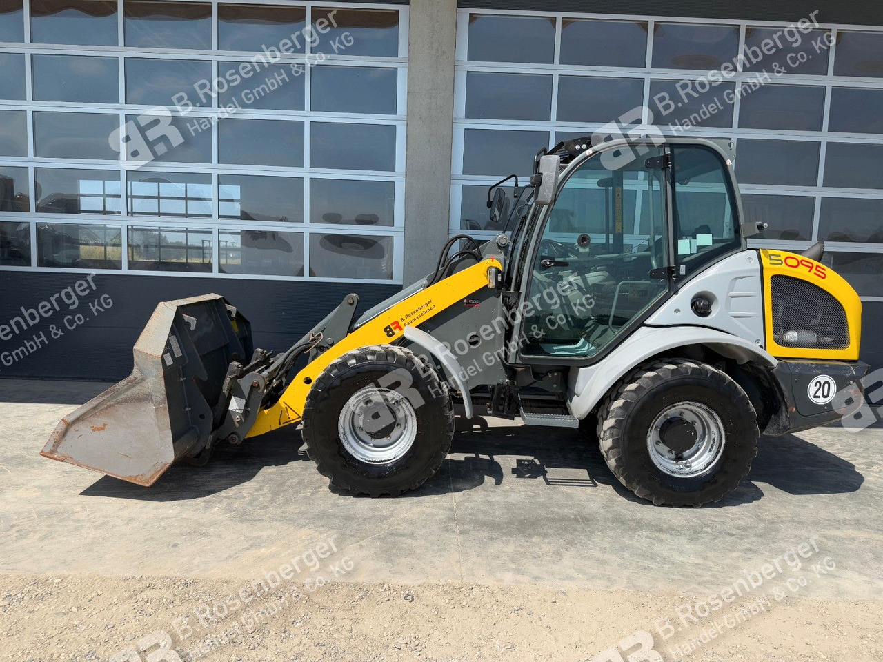 Kramer 5095 Radlader / Bj2017 / nur 1911h - Riteņu iekrāvējs: foto 2 Kramer 5095 Radlader / Bj2017 / nur 1911h - Riteņu iekrāvējs: foto 2