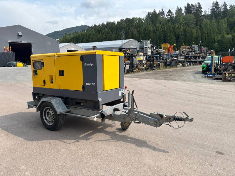 Atlas-Copco QAS 30 ST3 - Elektroģenerators: foto 2 Atlas-Copco QAS 30 ST3 - Elektroģenerators: foto 2