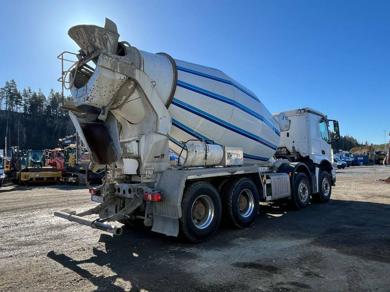 Mercedes-Benz Arocs 3246 - Betonvedējs: foto 4 Mercedes-Benz Arocs 3246 - Betonvedējs: foto 4