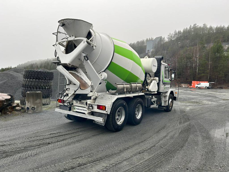 Scania T112 H 6X2 - Betonvedējs: foto 3 Scania T112 H 6X2 - Betonvedējs: foto 3