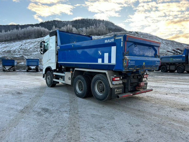 Volvo FH 540 6X4 + MAUR trippelkjerre - Kravas automašīna pašizgāzējs: foto 2 Volvo FH 540 6X4 + MAUR trippelkjerre - Kravas automašīna pašizgāzējs: foto 2