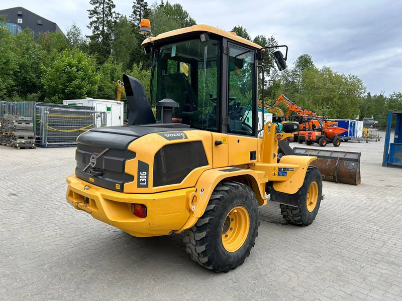 Volvo L 30 G - Riteņu iekrāvējs: foto 5 Volvo L 30 G - Riteņu iekrāvējs: foto 5