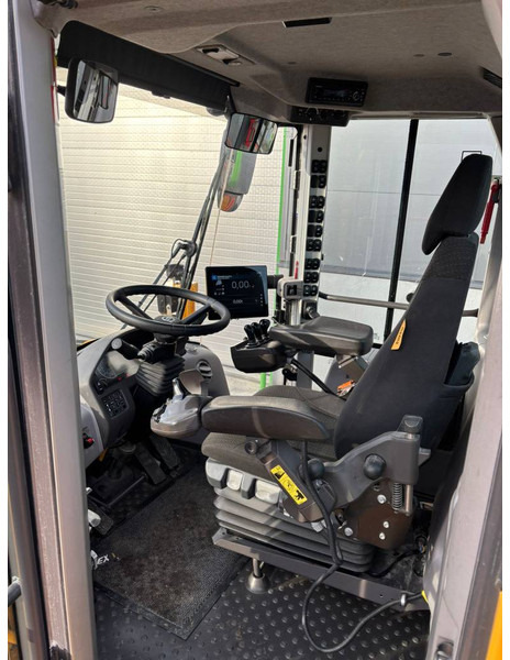 Riteņu iekrāvējs Volvo L 350 H: foto 8