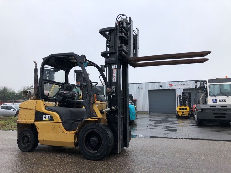 Caterpillar GP35N - Gāzes iekrāvējs: foto 5 Caterpillar GP35N - Gāzes iekrāvējs: foto 5