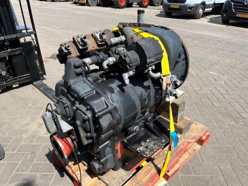 DANA 15. 5HR36415-5 - Pārnesumkārba: foto 1 DANA 15. 5HR36415-5 - Pārnesumkārba: foto 1