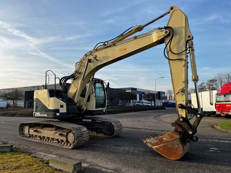 Hyundai Robex 235LCR-9A - Kāpurķēžu ekskavators: foto 3 Hyundai Robex 235LCR-9A - Kāpurķēžu ekskavators: foto 3
