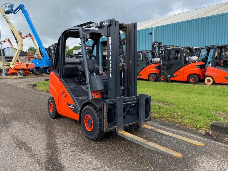 Linde H35T-02 - Gāzes iekrāvējs: foto 3 Linde H35T-02 - Gāzes iekrāvējs: foto 3