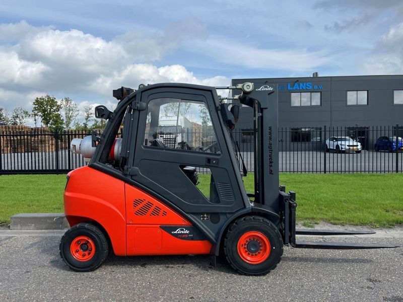 Linde H35T-02 - Gāzes iekrāvējs: foto 1 Linde H35T-02 - Gāzes iekrāvējs: foto 1