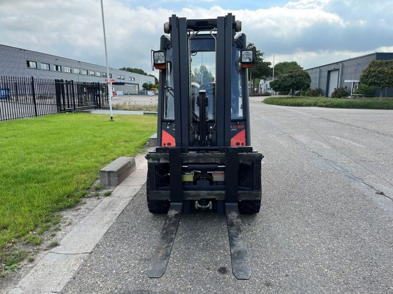 Linde H35T-02 - Gāzes iekrāvējs: foto 4 Linde H35T-02 - Gāzes iekrāvējs: foto 4