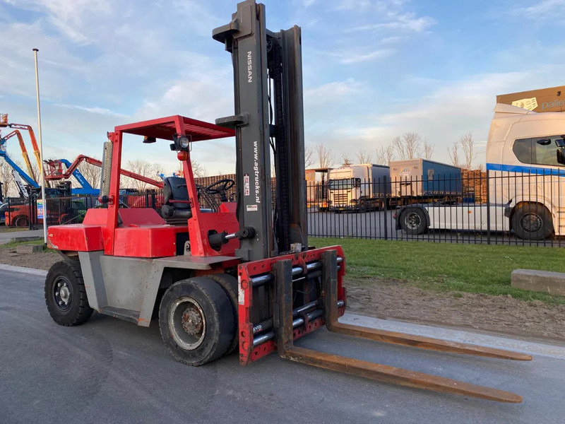 Nissan 31ZVF05H70U - Dīzeļiekrāvējs: foto 3 Nissan 31ZVF05H70U - Dīzeļiekrāvējs: foto 3