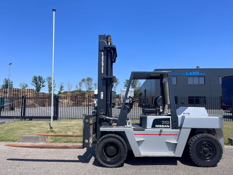 Nissan VF05H70U - Dīzeļiekrāvējs: foto 3 Nissan VF05H70U - Dīzeļiekrāvējs: foto 3