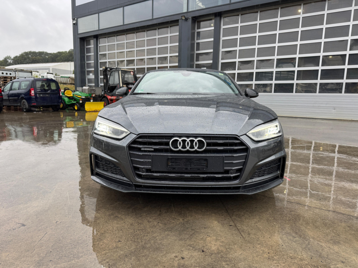 AUDI A5 2.0TFSI QUATTRO S-Line - Vieglā automašīna: foto 2 AUDI A5 2.0TFSI QUATTRO S-Line - Vieglā automašīna: foto 2