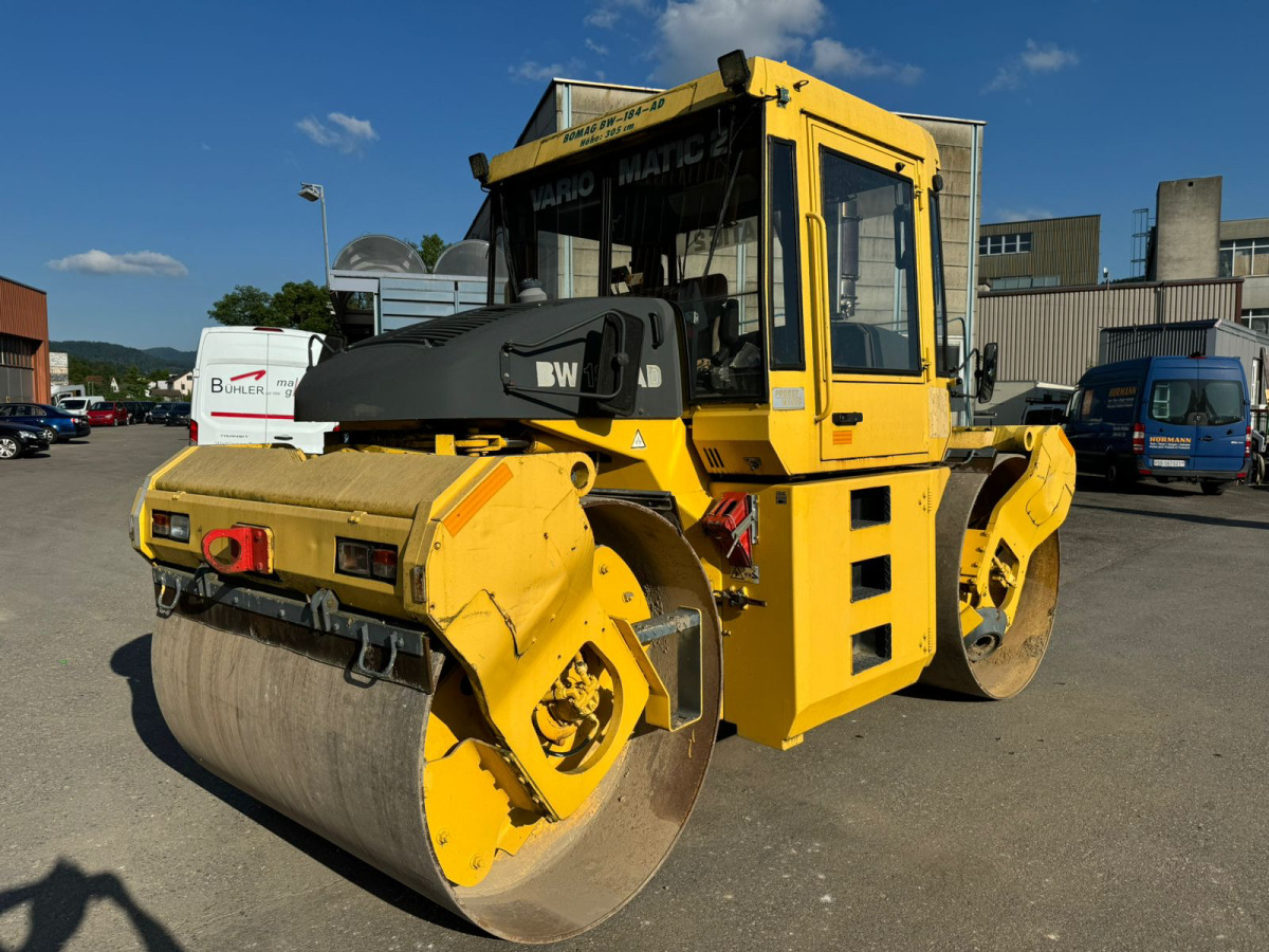 BOMAG BW 184 AD - Ceļu veltnis: foto 1 BOMAG BW 184 AD - Ceļu veltnis: foto 1