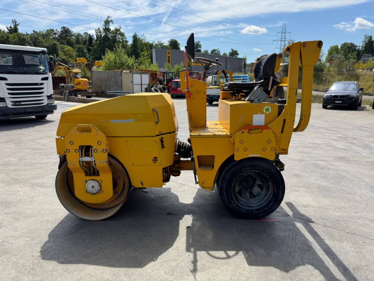 Ceļu veltnis BOMAG BW135: foto 6