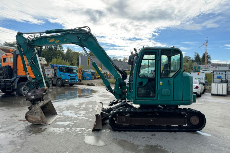 CATERPILLAR | 308E2CR Oilquick 3x Schaufeln - Kāpurķēžu ekskavators: foto 1 CATERPILLAR | 308E2CR Oilquick 3x Schaufeln - Kāpurķēžu ekskavators: foto 1