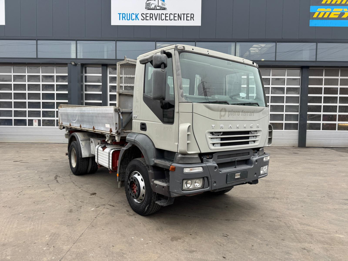 IVECO 270 4x2 Kipper - Kravas automašīna pašizgāzējs: foto 4 IVECO 270 4x2 Kipper - Kravas automašīna pašizgāzējs: foto 4