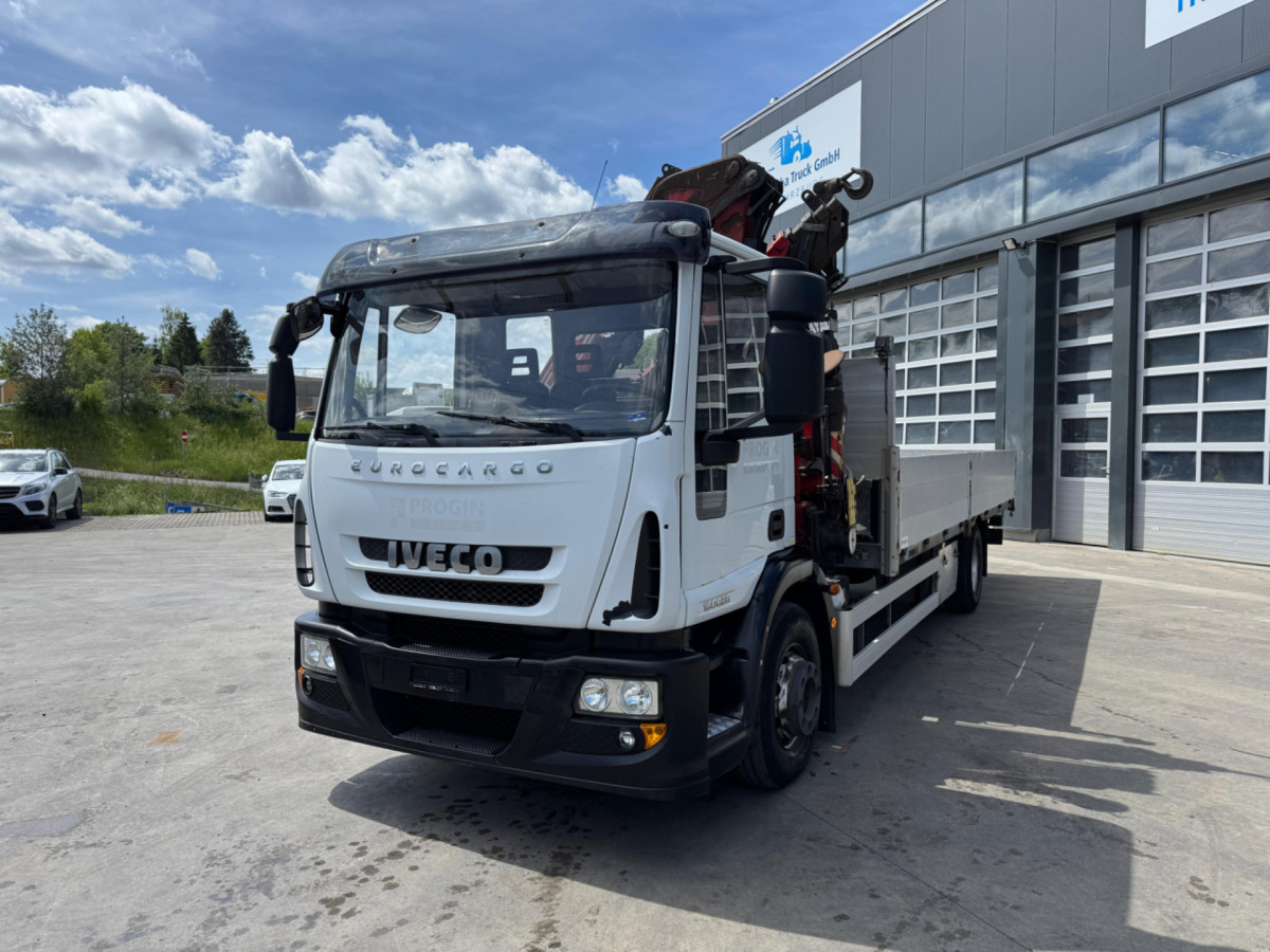 IVECO Eurocargo 160E28 Fassi 135-4 - Kravas auto ar manipulatoru: foto 1 IVECO Eurocargo 160E28 Fassi 135-4 - Kravas auto ar manipulatoru: foto 1