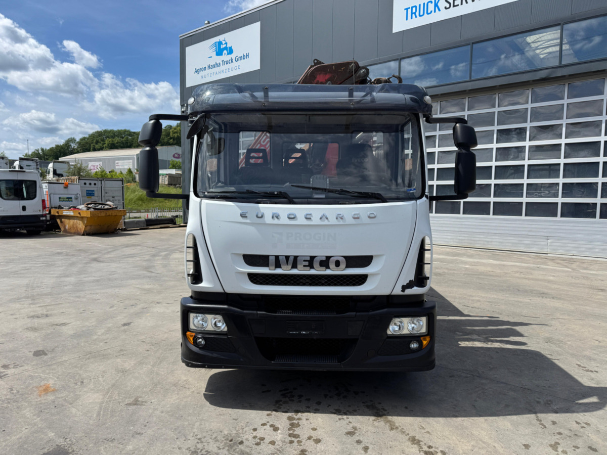 IVECO Eurocargo 160E28 Fassi 135-4 - Kravas auto ar manipulatoru: foto 2 IVECO Eurocargo 160E28 Fassi 135-4 - Kravas auto ar manipulatoru: foto 2