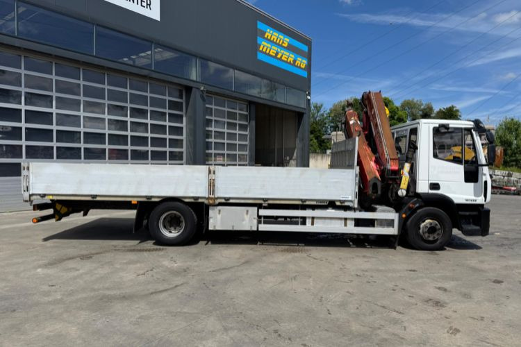 Iveco Eurocargo 160E28 Fassi 135-4 - Kravas auto ar manipulatoru: foto 4 Iveco Eurocargo 160E28 Fassi 135-4 - Kravas auto ar manipulatoru: foto 4