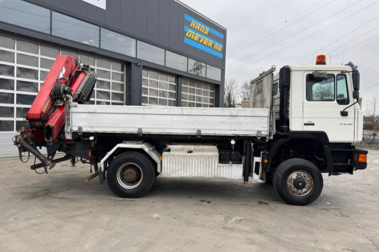 MAN 19.464 4x4 mit Kran HMF 2220-4 - Kravas auto ar manipulatoru, Bortu kravas automašīna/ Platforma: foto 5 MAN 19.464 4x4 mit Kran HMF 2220-4 - Kravas auto ar manipulatoru, Bortu kravas automašīna/ Platforma: foto 5