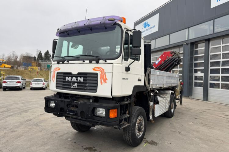 MAN 19.464 4x4 mit Kran HMF 2220-4 - Kravas auto ar manipulatoru, Bortu kravas automašīna/ Platforma: foto 2 MAN 19.464 4x4 mit Kran HMF 2220-4 - Kravas auto ar manipulatoru, Bortu kravas automašīna/ Platforma: foto 2