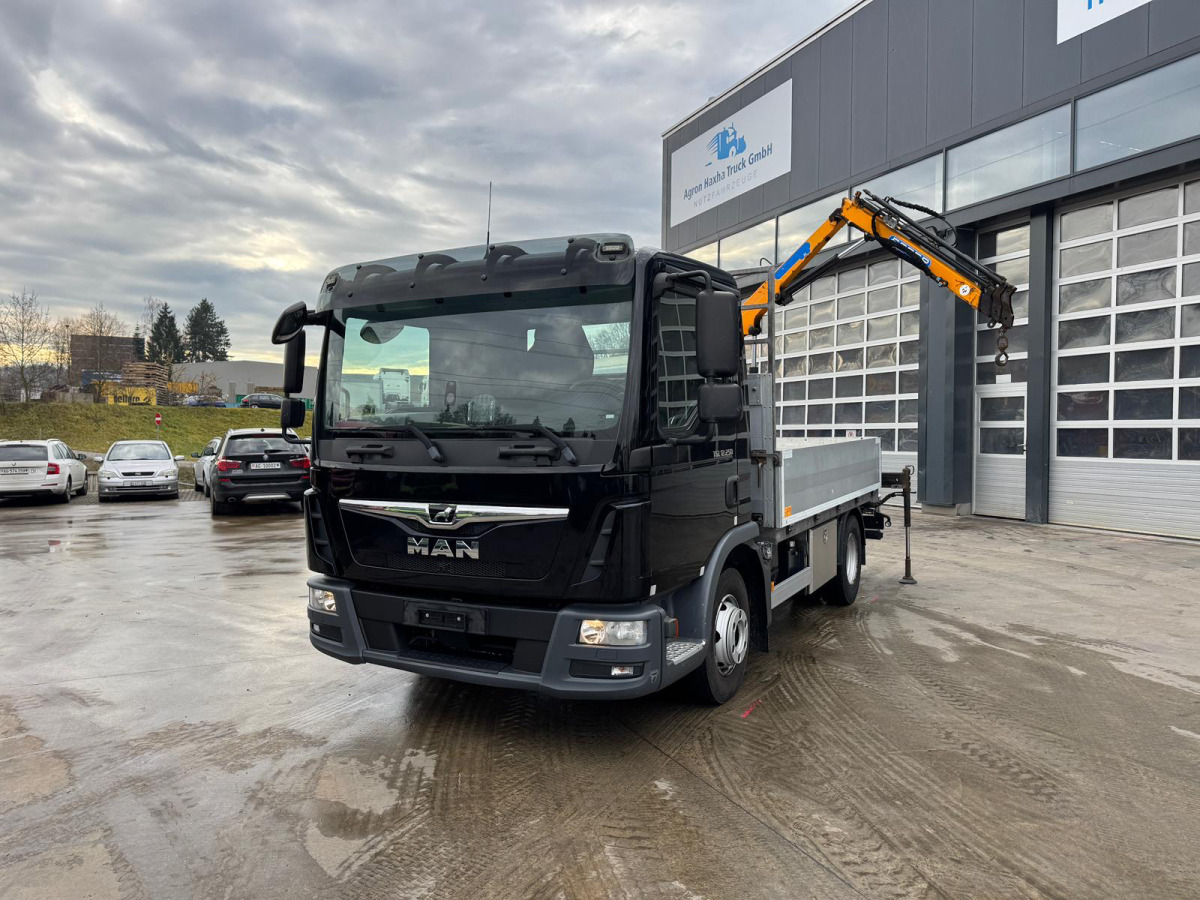 MAN TGL 12.250 Effer 35/3 - Kravas auto ar manipulatoru: foto 1 MAN TGL 12.250 Effer 35/3 - Kravas auto ar manipulatoru: foto 1