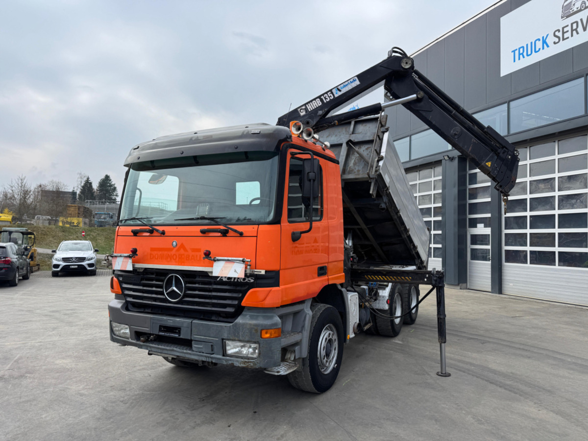 MERCEDES Actros 2653 V8 Hiab 135-4 - Kravas auto ar manipulatoru: foto 2 MERCEDES Actros 2653 V8 Hiab 135-4 - Kravas auto ar manipulatoru: foto 2