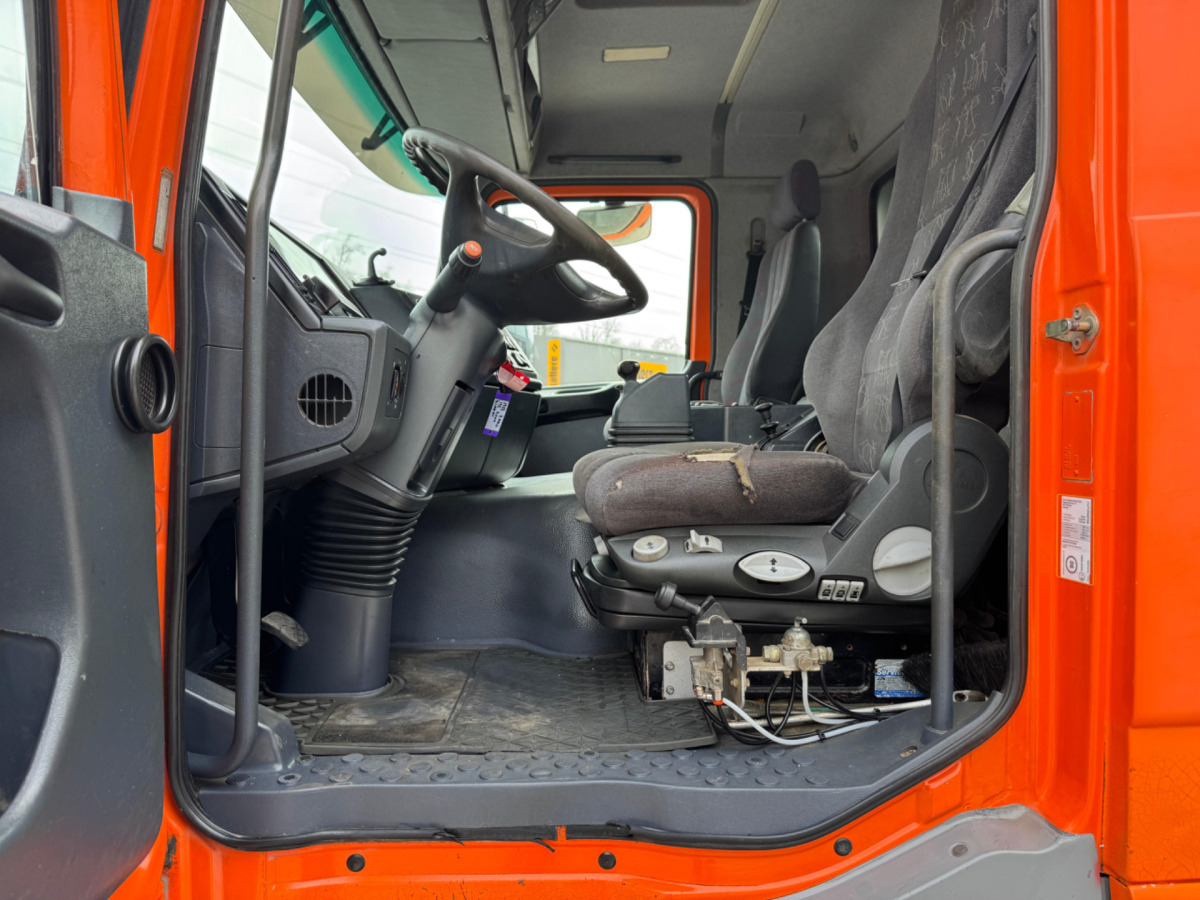 Kravas auto ar manipulatoru MERCEDES Actros 2653 V8 Hiab 135-4: foto 17