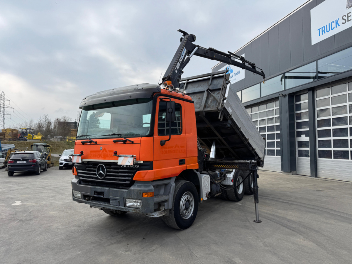 MERCEDES Actros 2653 V8 Hiab 135-4 - Kravas auto ar manipulatoru: foto 1 MERCEDES Actros 2653 V8 Hiab 135-4 - Kravas auto ar manipulatoru: foto 1